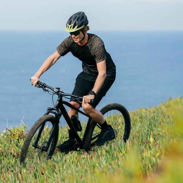 Jak zrobić bunny hop – przydatny skok na rowerze